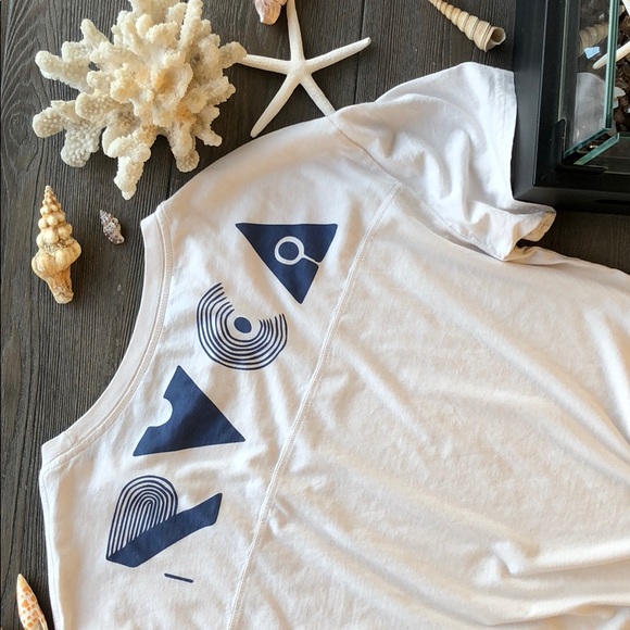 🌴🌼RVCA-VINYL COVER UP🌼🌴 - Picture 5 of 8